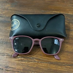 Ray Ban RB4258 Sunglasses